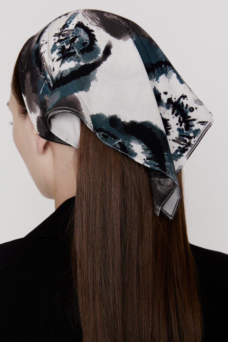 Scarf “Sea Abstraction”